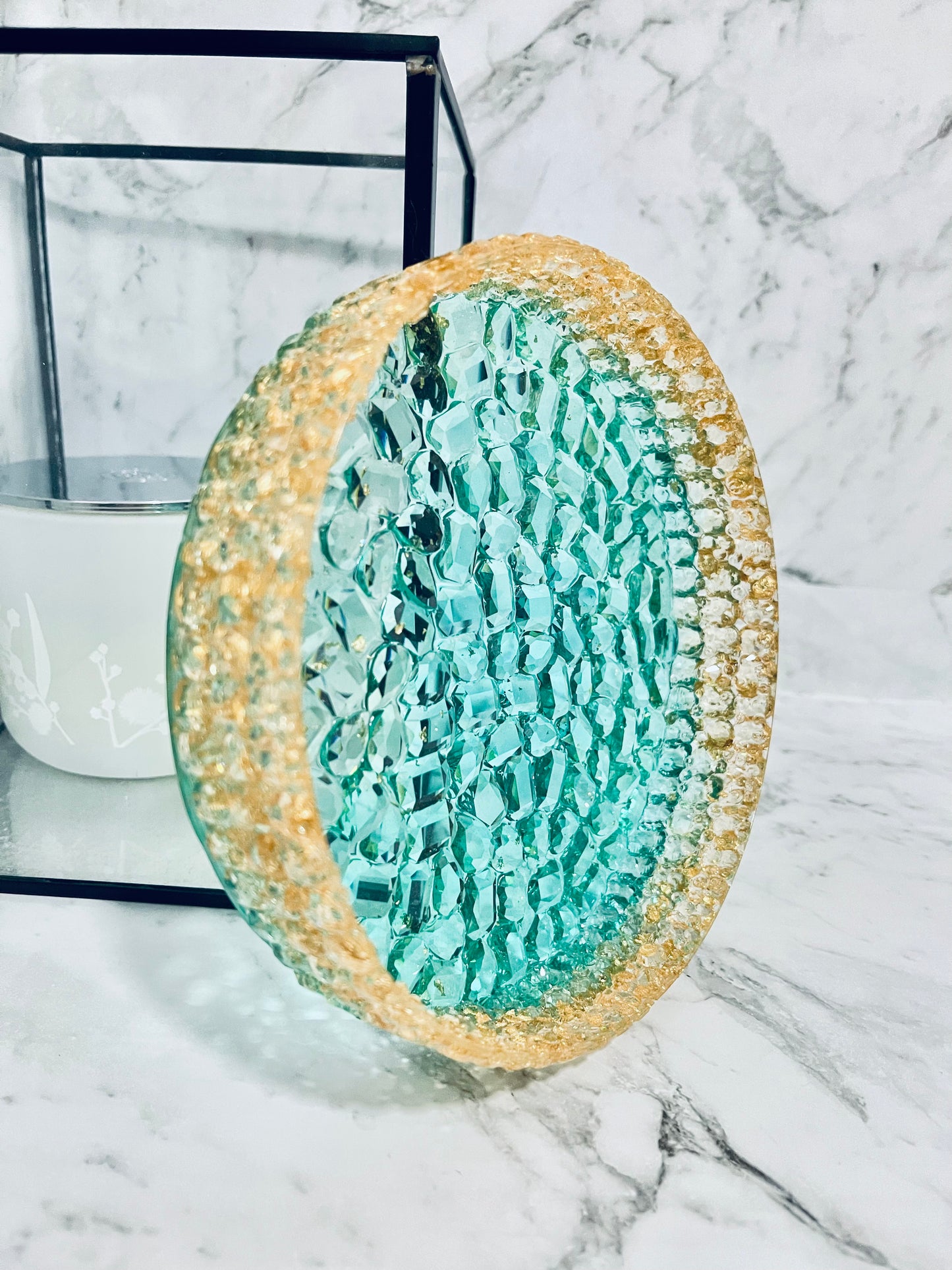 Creative Resin - Round Jewellery Tray / Jewellery Plate (two colours mixed)