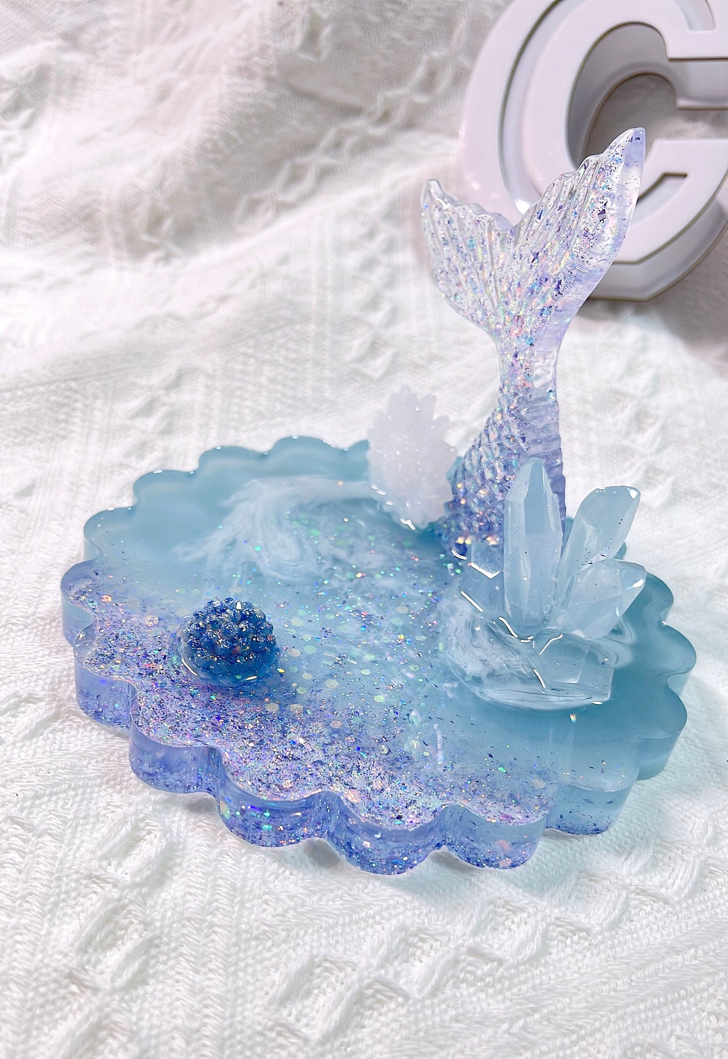 Creative Resin - The Mermaid Phone Stand